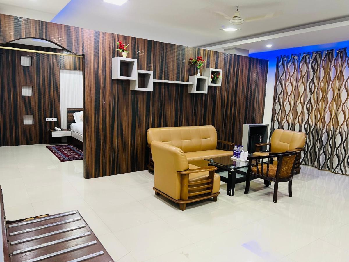 Bodhgaya Regency Hotel Екстериор снимка