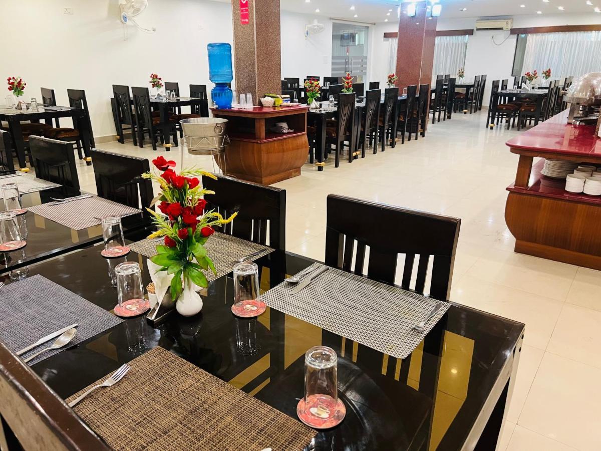 Bodhgaya Regency Hotel Екстериор снимка